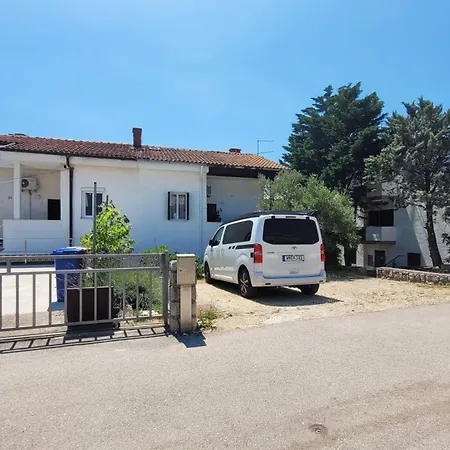 Loncar Krk Town
